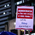 Assista Lançamentos Direto no Seu Celular