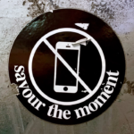 Sabia que seu celular pode diagnosticar problemas no carro? Conheça o scanner automotivo que cabe no bolso