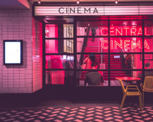 photography of Cinema — Foto por Myke Simon na Unsplash